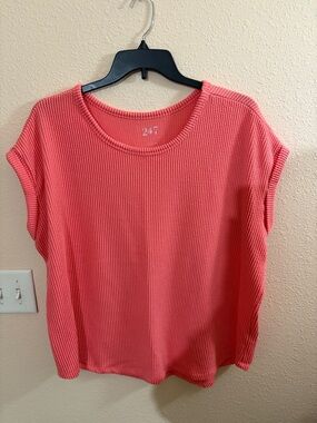 Maurice’s 24/7 Coral Ribbed Short Sleeve Top
